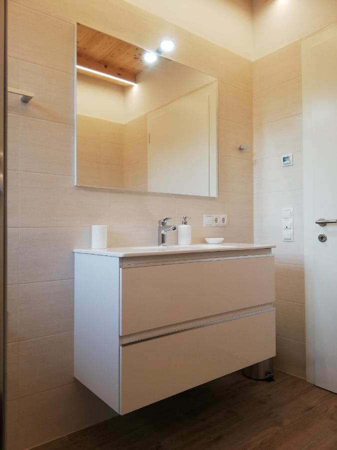 Gisshuebelhof Appartement Andrian Buitenkant foto